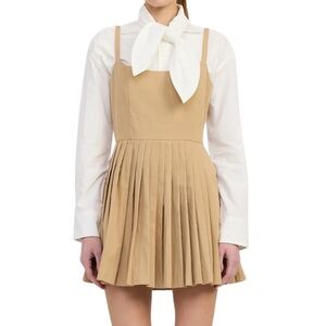 NWT En Saison Beige Pleated Dress